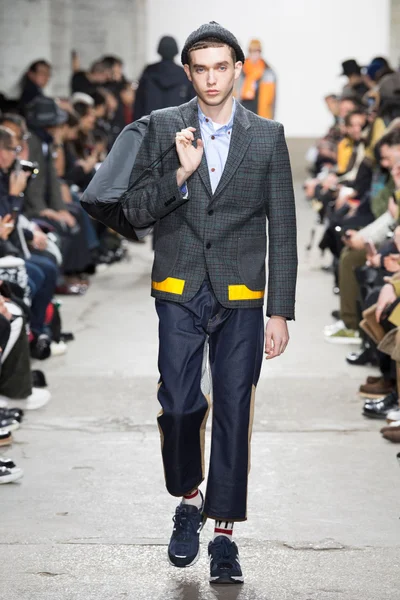 Look 36